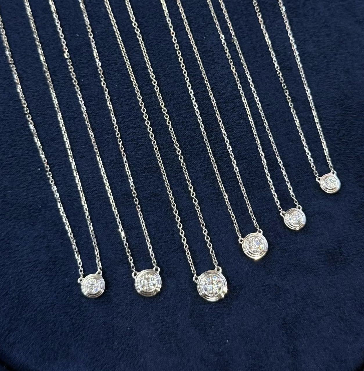 Round Diamond Necklace 0.543ct